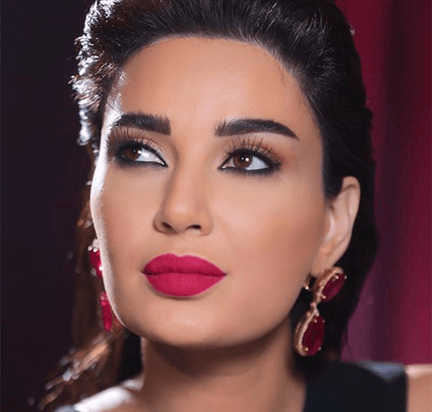 سيرين عبد النور تتقن اختيار تسريحات شعرها