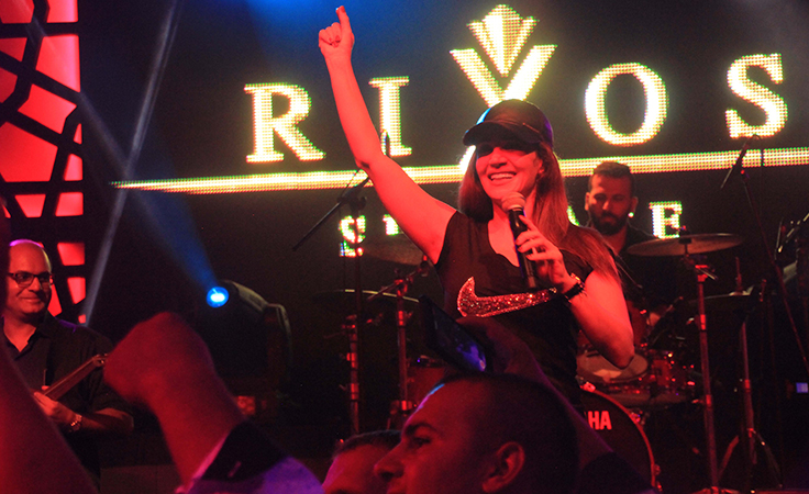 ديانا حدّاد أوّل فنّانة عربيّة تحيي حفلاً غنائياً في تركيا