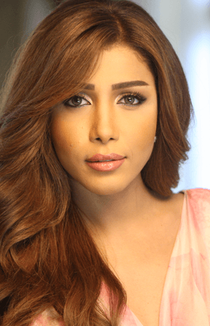 خاص - إليسا تتخطى تقليد أروى لها بنصيحة صديق!