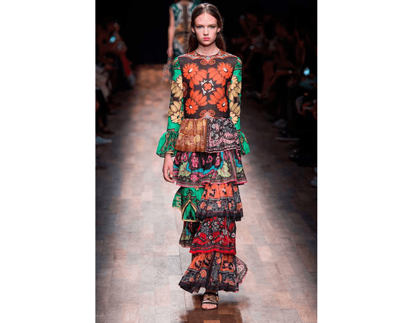 هذه هي صيحات الأزياء في عام 2015