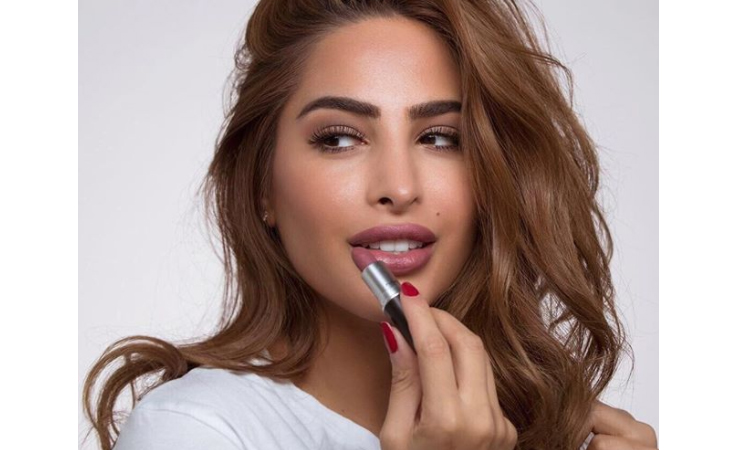 فوز الفهد: من عاشقة للمكياج إلى مدوّنة فمتعاونة مع أهمّ العلامات!