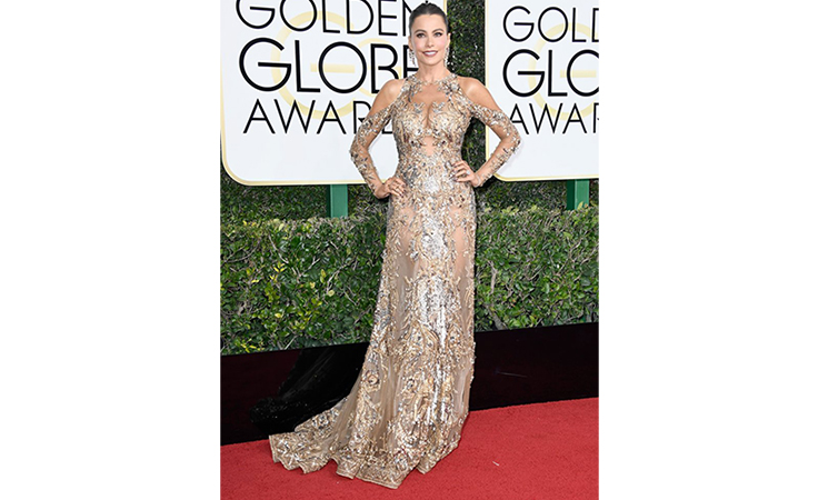 كيف رافقت الفخامة والرقيّ النجمات على السجّادة الحمراء في الـGolden Globes؟