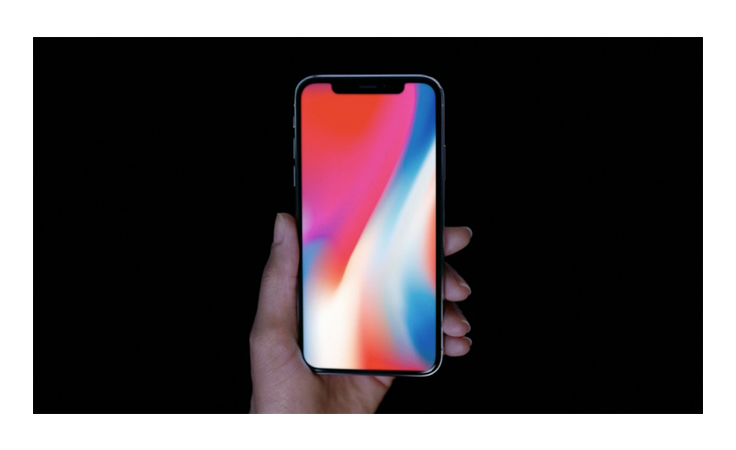 نواعم تعرّفك إلى مميّزات هاتفي iPhone 8 و iPhone X الجديدين