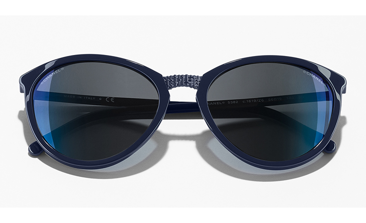 نظارات شانيل الشتوية الفاخرة مستوحاة من فستان التويد الأيقوني