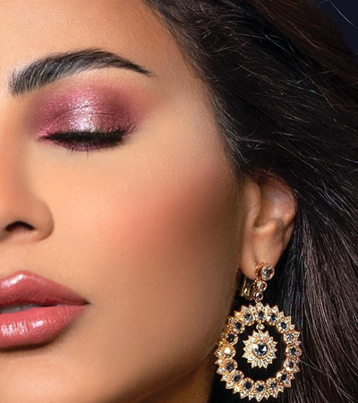 مهيرة عبد العزيز 
