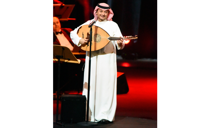 نجاح حفل عبد المجيد عبد الله  في الكويت يجب أن يُدرّس