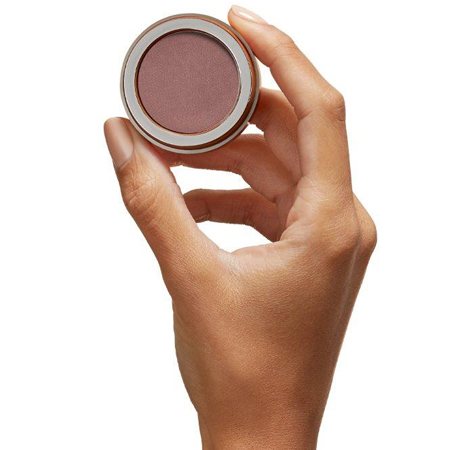 علامة نجمات المفضلة EX1 Cosmetics تتعاون مع Watson Dubai