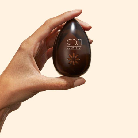 علامة نجمات المفضلة EX1 Cosmetics تتعاون مع Watson Dubai