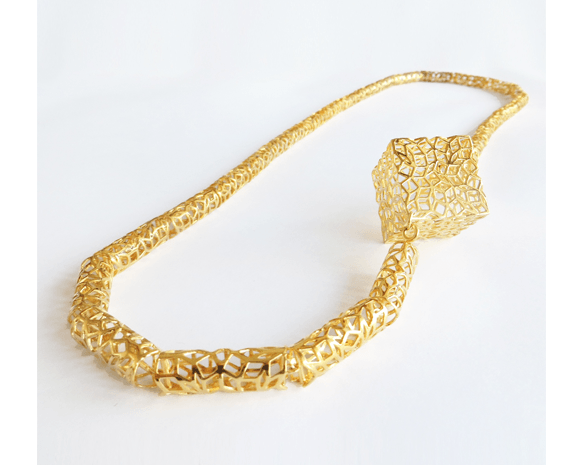 إبداعات فنّية تروي قصص مجوهرات Mario Uboldi Jewellery Art
