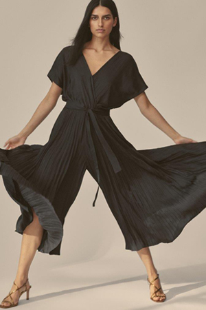 مجموعة Dubai Experience من Massimo Dutti ستُغني خزانة المرأة الإماراتية