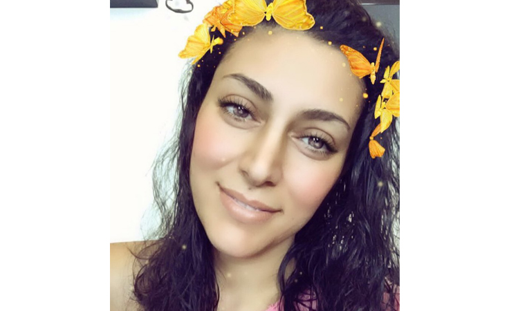 هل ورّطت مايا نصري فريق عمل 