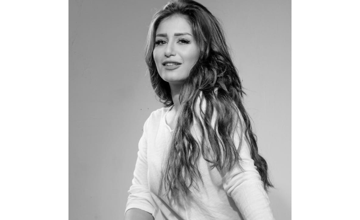 منة فضالي توجّه رسالة عبر نواعم وتوضح خبر اعتزالها..