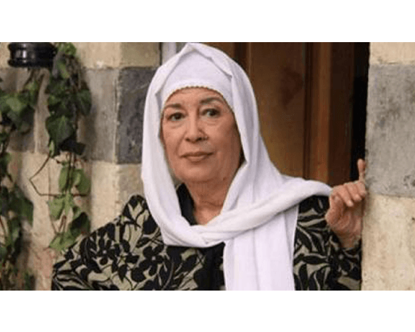 منى واصف لـ