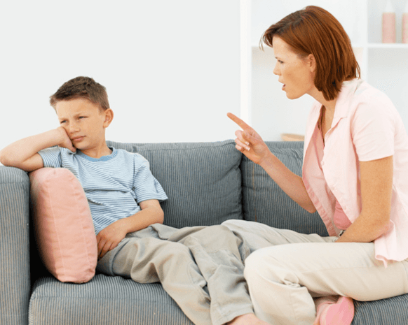 هل عليك الاعتذار من أطفالك.. وما هي حدود ذلك؟