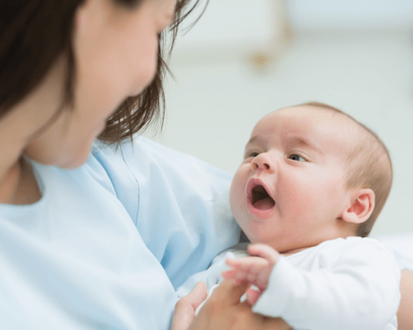 للأمّهات الجديدات... كل ما تريدين معرفته عن الأيام الأولى للرضاعة
