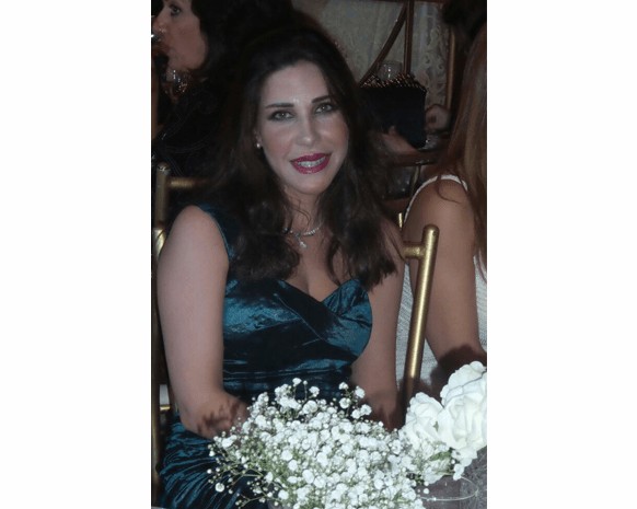 تعرّفي إلى نادين شقيقة نانسي عجرم