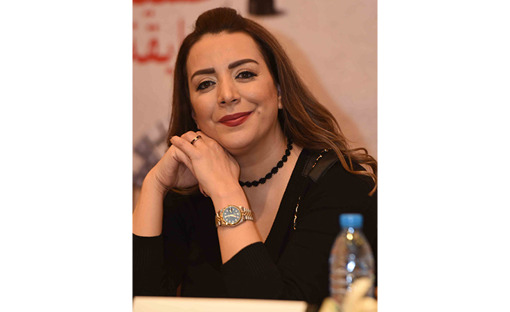 نيكول سابا خائنة.. وباسم ياخور تاجر حرب!