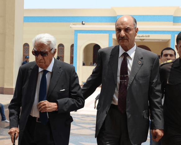 خاص- غضب جماهيري بعد جنازة عمر الشريف