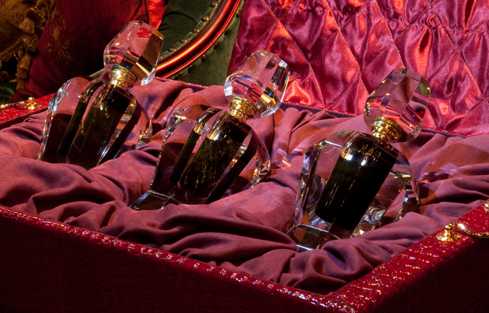 10 عطور حديثة تكمل إطلالتكِ ليلة رأس السنة