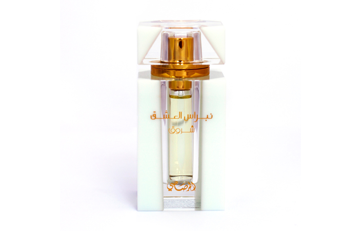 10 عطور حديثة تكمل إطلالتكِ ليلة رأس السنة