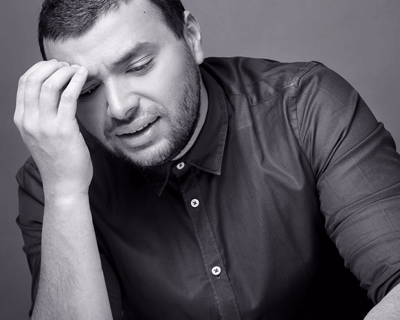 شروط تعجيزية في أول بطولة سينمائية لرامي صبري