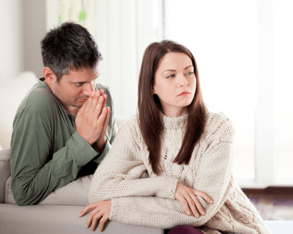 7 إشارات تثبت أنّك بحاجة لبعض الوقت بعيداً عن الحبيب
