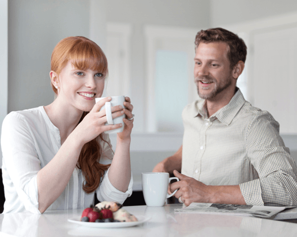 6 طرق غير عادية لتُغازلي زوجكِ!