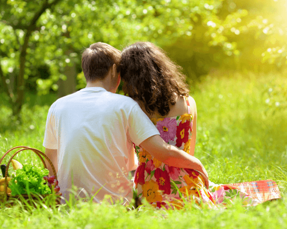 10 طرق لإثبات حبّك له وتجديد العهد بينكما