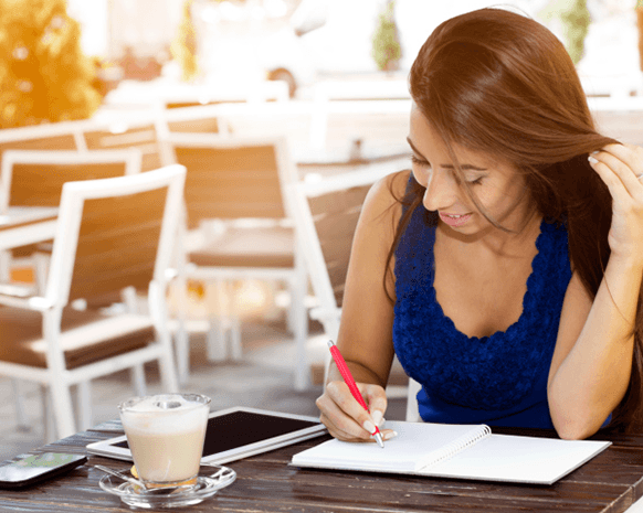 كيف تتعاملين مع مواقع التواصل الاجتماعي أنتِ وزوجكِ؟