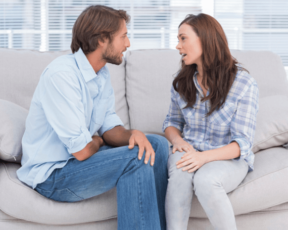 6 طرق غير عادية لتُغازلي زوجكِ!