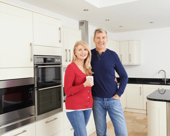 كيف تمضين وقتكِ مع زوجكِ في المطبخ؟