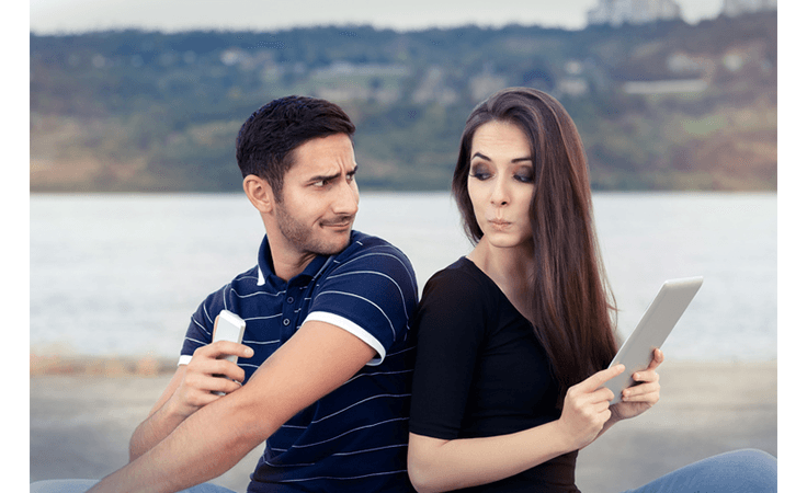 أسباب الغيرة عند الرجل وعند المرأة