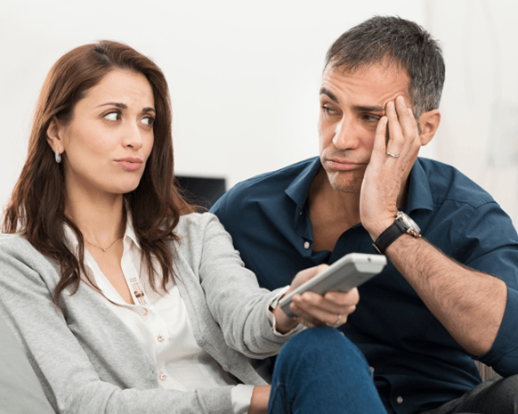 كيف تجعلين الرجل يفكر فيكِ حتى أثناء غيابك؟
