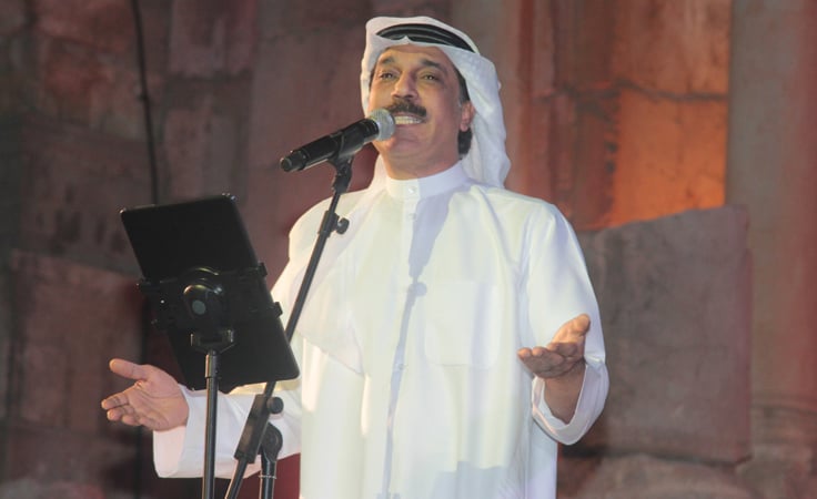خاص-عبدالله الرويشد يطرد الصحافيين قبيل حفله لهذا السبب!