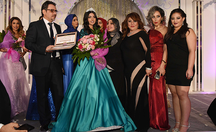 تتويج سارة الحاج ملكة جمال العرب لبنان  2017
