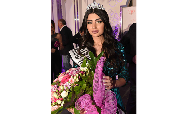 تتويج سارة الحاج ملكة جمال العرب لبنان  2017