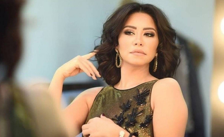 شيرين تشارك جمهورها على انستقرام بصور زفاف شقيقتها.. وهكذا بدت