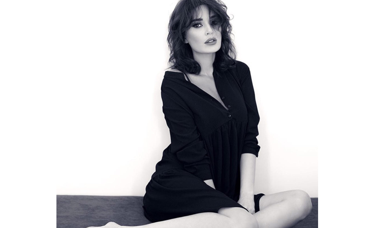 سيرين عبد النور تفضفض لنواعم حول كليب 