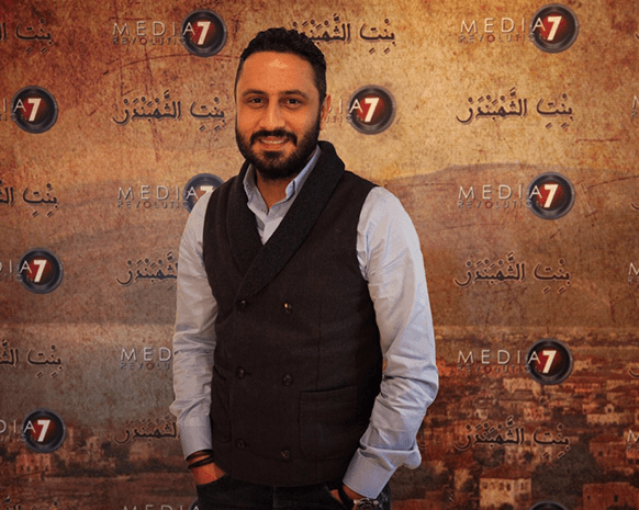 خاص - قيس الشيخ نجيب مُغرم بسلافة معمار في السرّ