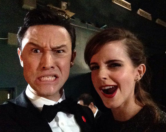 سيلفي المشاهير ظاهرة عالمية