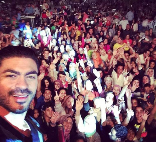 سيلفي المشاهير ظاهرة عالمية