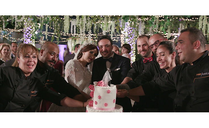 المشتركون يتكاتفون للتحضير لحفل زفاف ضمن Top Chef