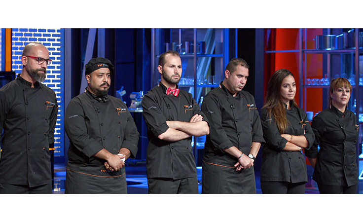 المشتركون يتكاتفون للتحضير لحفل زفاف ضمن Top Chef