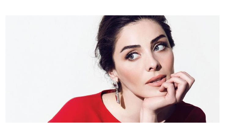 بالصورة - الظهور الأول لابنة نور فتاح أوغلو بعد عام ونصف