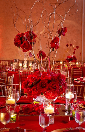 ديكور زفافك رومانسي مستوحى من أجواء يوم الحب