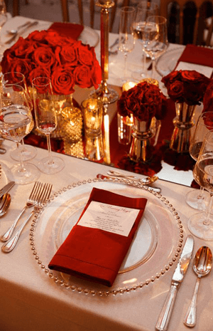 ديكور زفافك رومانسي مستوحى من أجواء يوم الحب