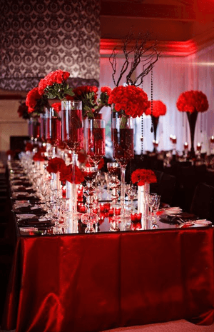 ديكور زفافك رومانسي مستوحى من أجواء يوم الحب