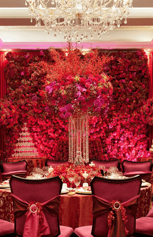 ديكور زفافك رومانسي مستوحى من أجواء يوم الحب