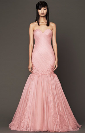 اكتشفي أحدث موديلات فساتين الزفاف من Vera Wang
