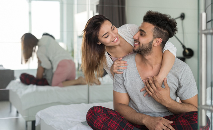 7 عادات نوم تدمّر حياتك الجنسية